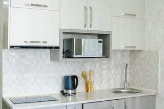 Апарт-отели Beach Tower Apart Maria Батуми Апартаменты-7